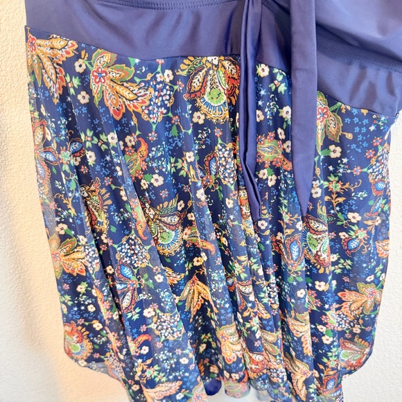 BloomChic Modest Swim Dress Navy Floral Paisley Skirted One Piece 18 20 NWOT - Picture 4 of 12